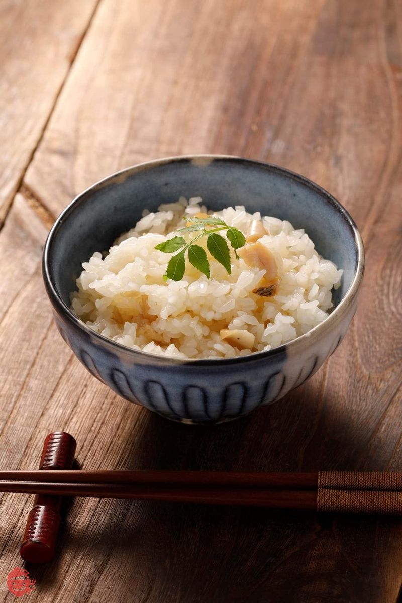 アルファー食品 出雲のおもてなし天然真鯛おこわ 320g×2個【お祝い】【プチギフト】の画像