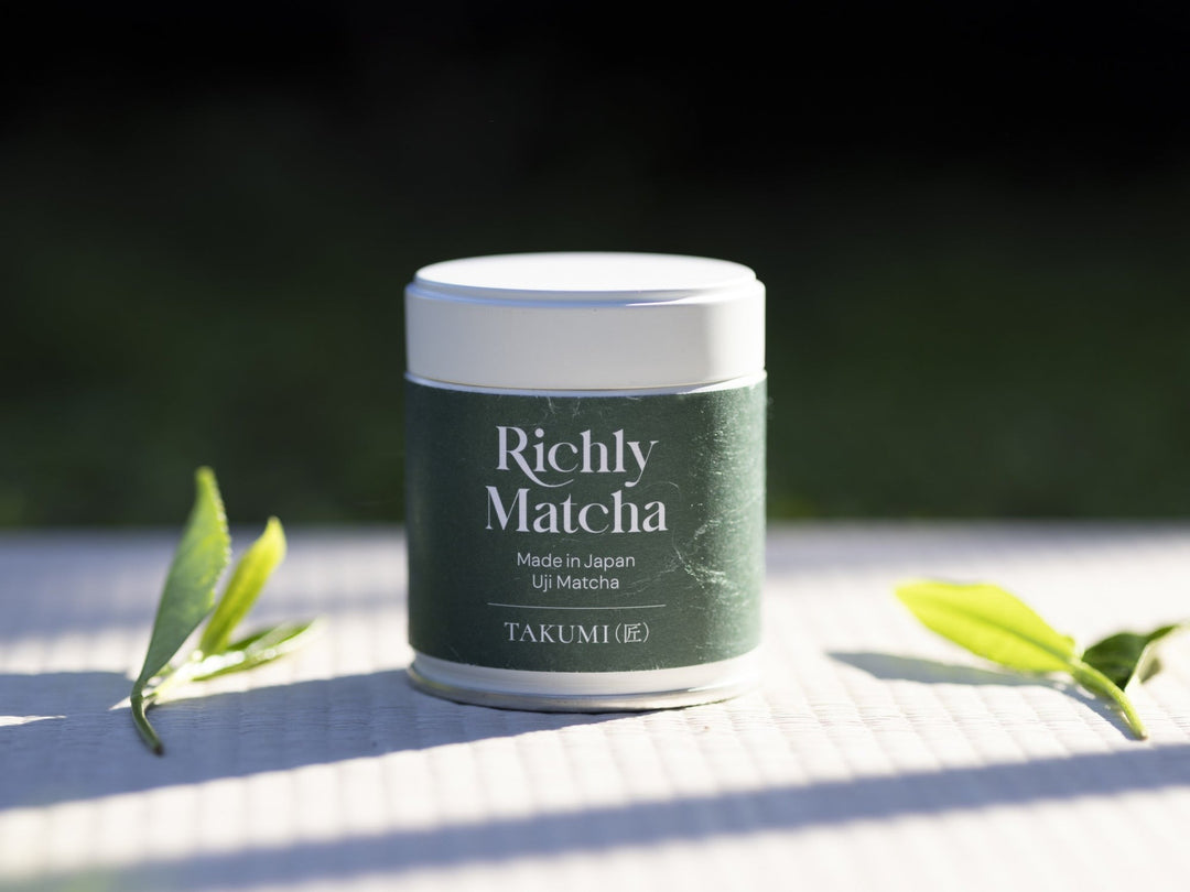 TAKUMI Uji matcha tin in natural light