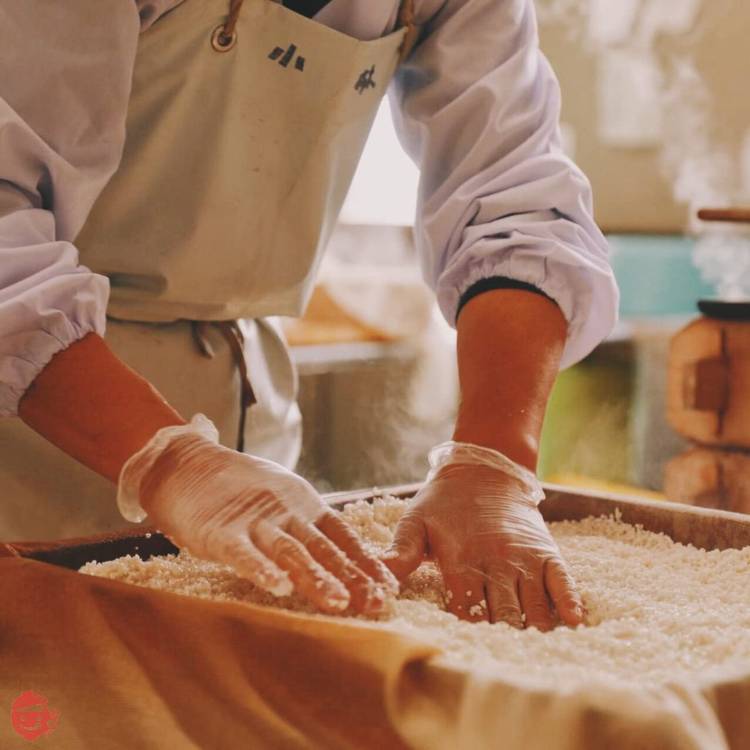 [3個セット] 発酵を止めずに麹が生きている おにっこ手作り味噌 新味噌 900ｇ x 3の画像